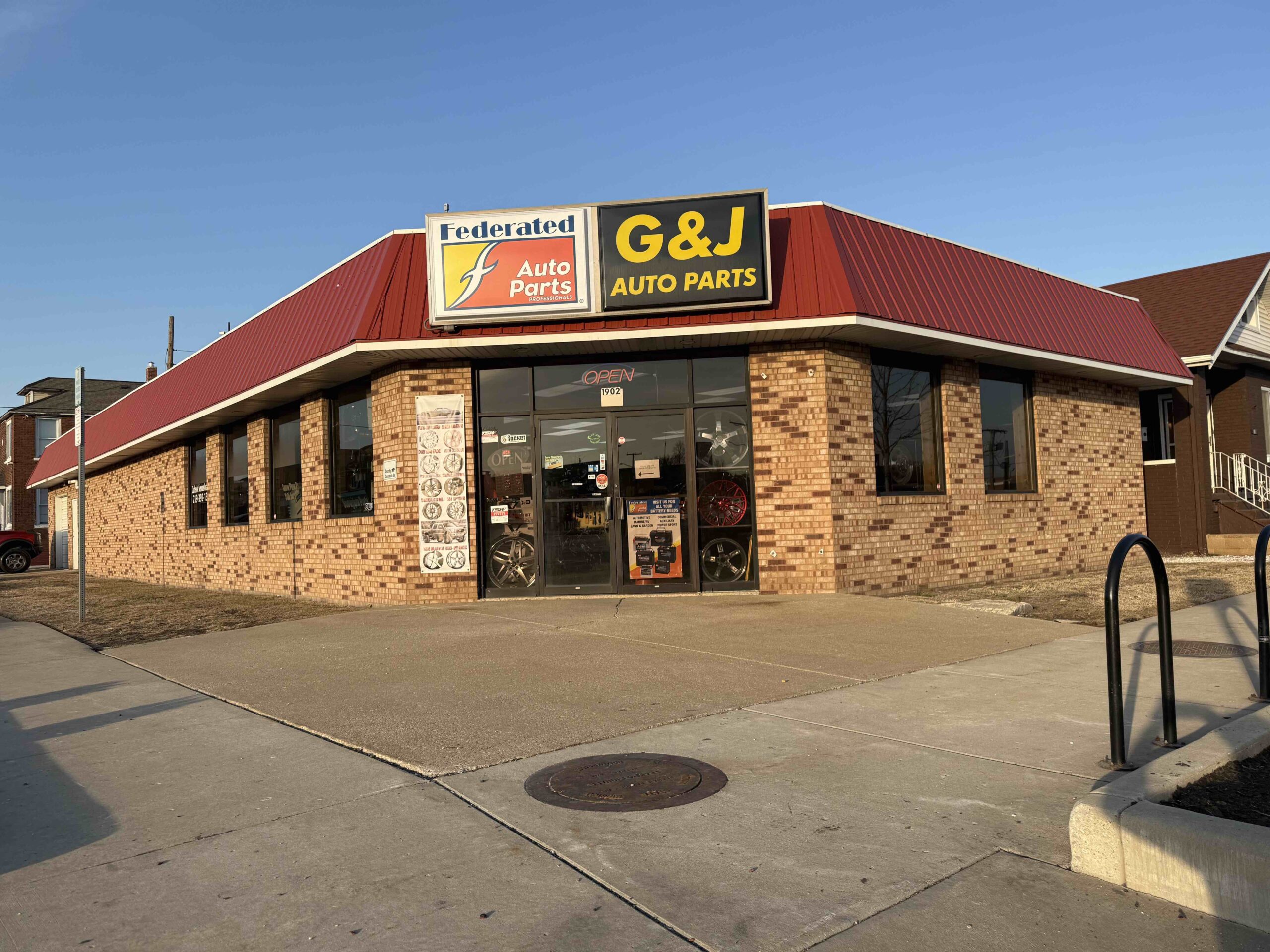 Autoparts Storefront Smaller
